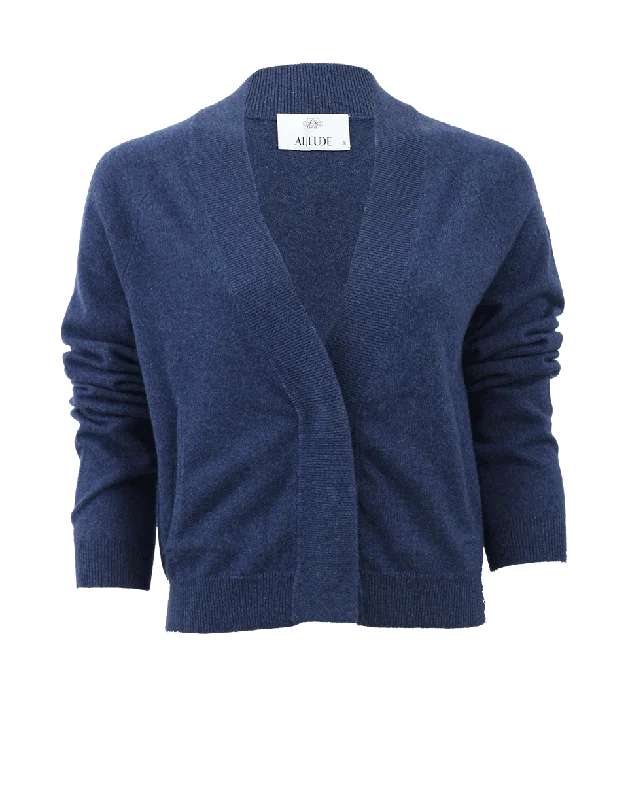 V-Neck Cropped Cardigan Bold Women's Statement