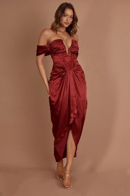 Mariesa Plunging Neckline Dress Red Country