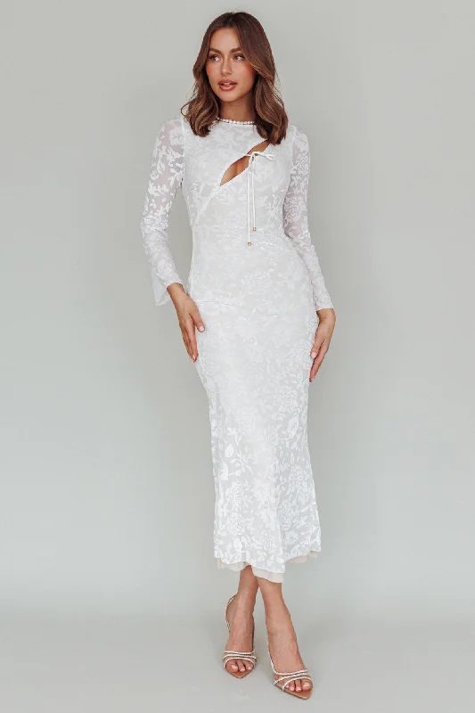 Novalie Long Sleeve Velvet Print Midi Dress White Polished Women's Silk