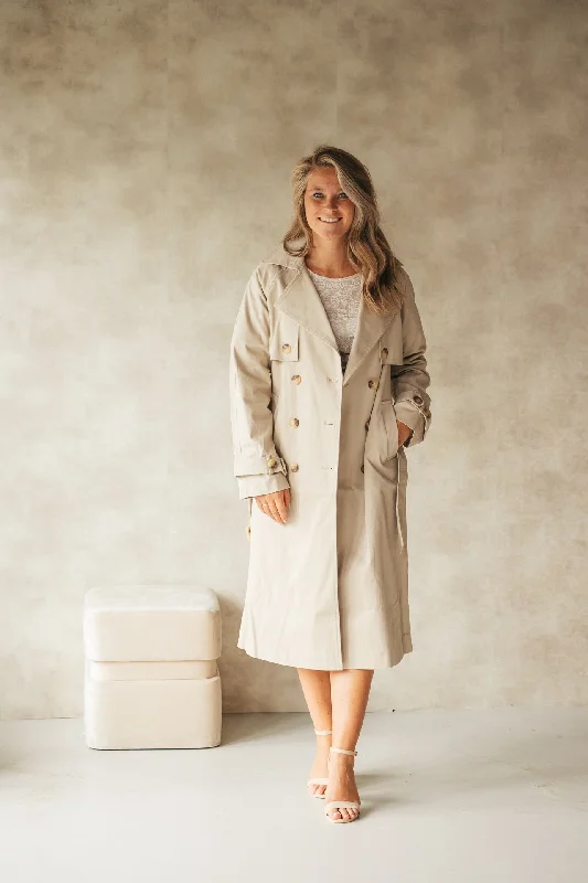 Yasteronimo trench coat