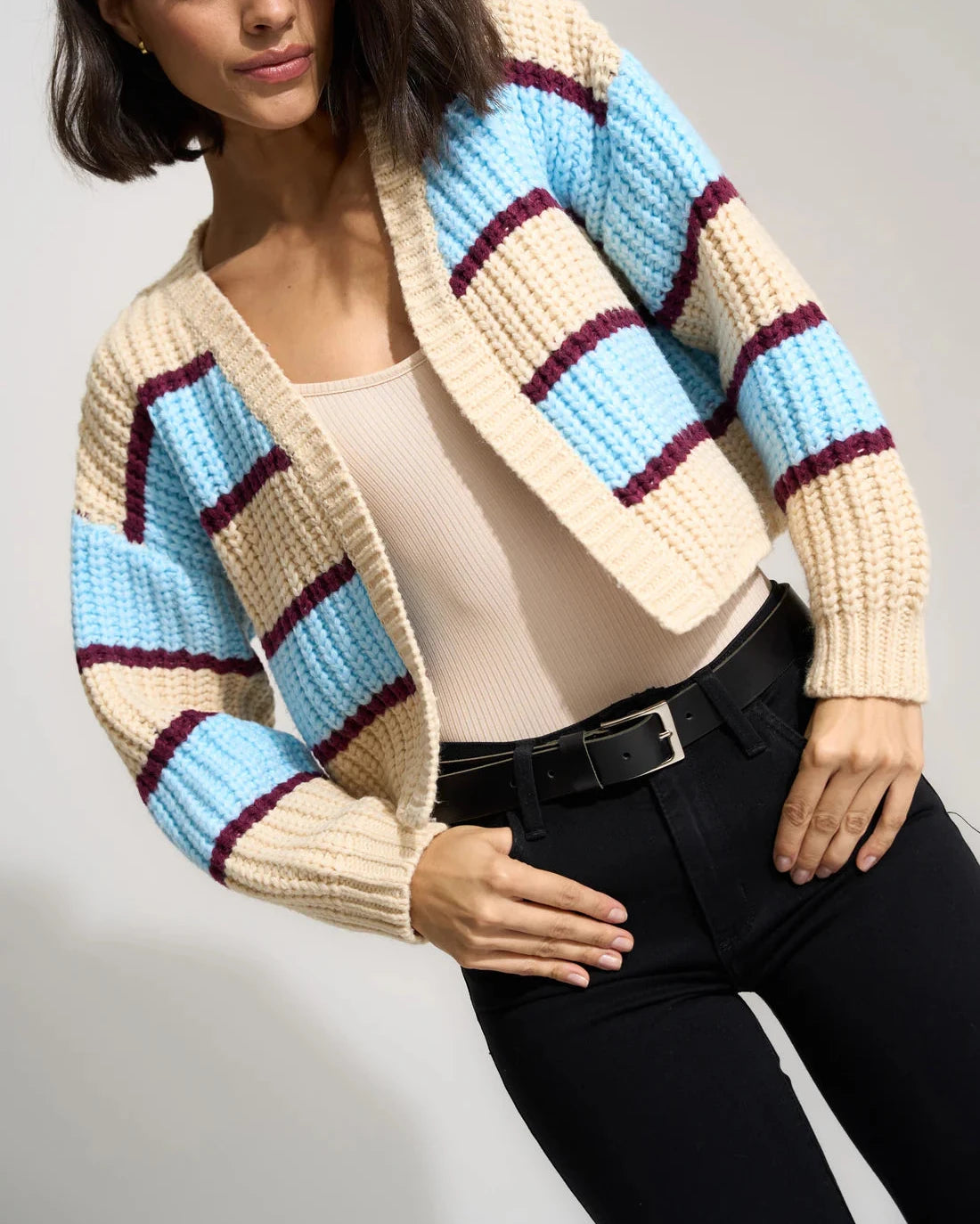 Joni Cardi Minimalist Women's Casual