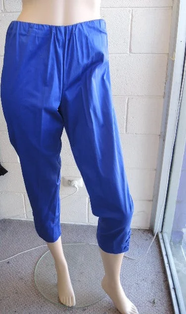 Swish Cotton Blend 3/4 Pants (Electric Blue or Hot Pink) Relaxed Women's Beachy