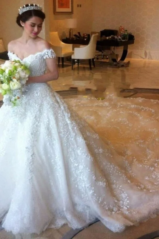 Gorgeous Off the Shoulder Puffy Princess Lace Wedding Dress Youthful Women's Pop