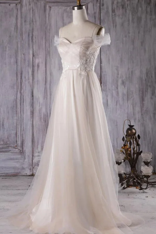 Elegant Cold-shoulder Sweep Train Wedding Dress