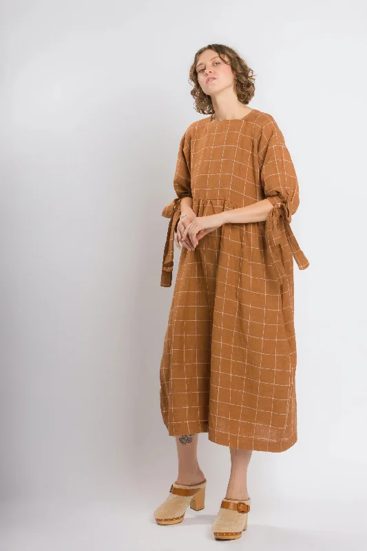 Cris Wood Sews Daydream Dress and Top PDF Laid - back Women's Style
