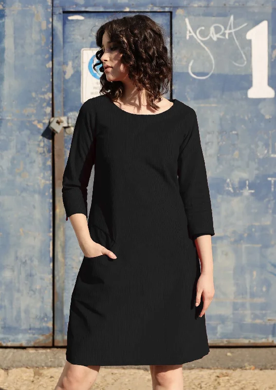 Jamie Corduroy Dress Black Bold Women's Animal Print