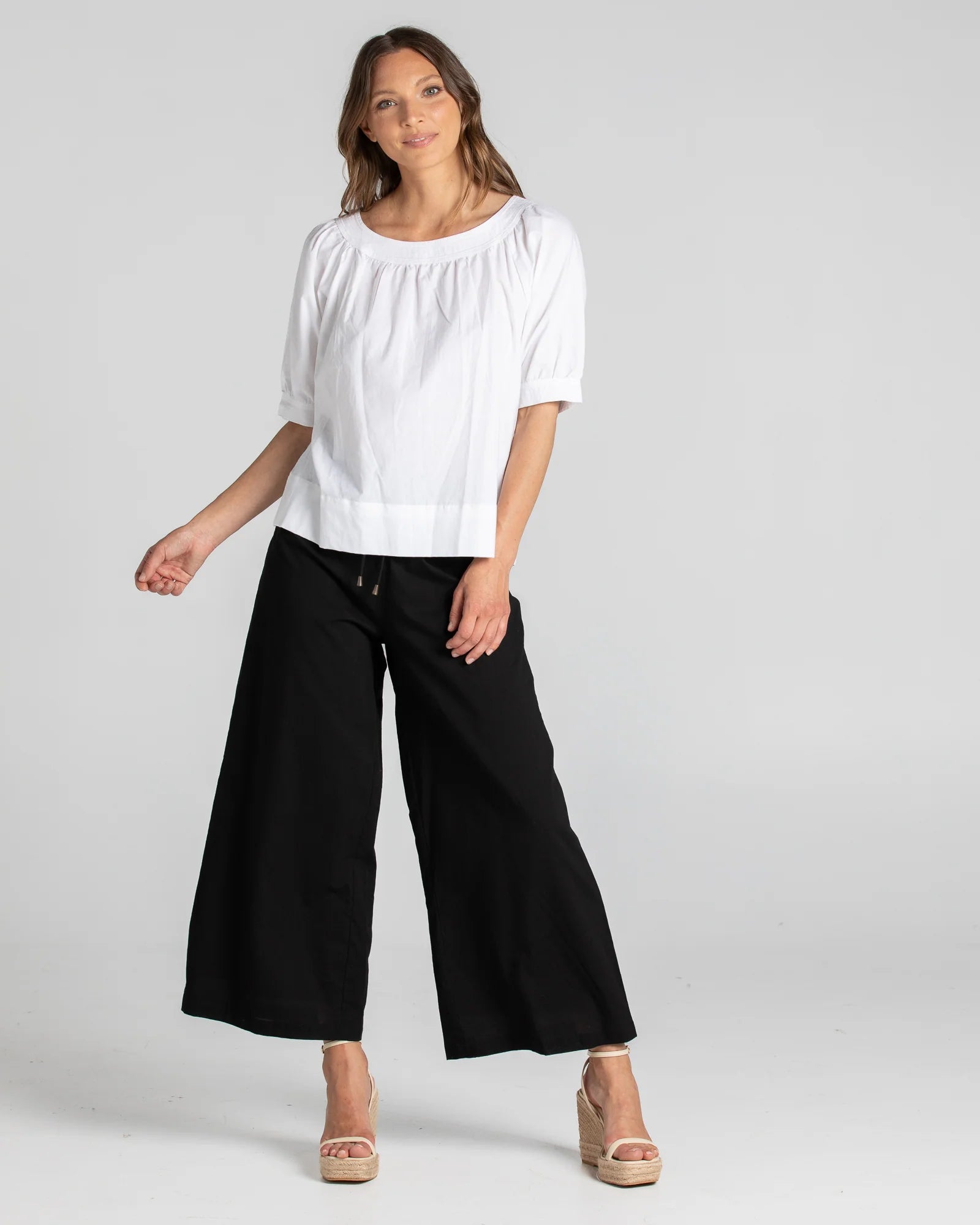 Ria Pant - Black