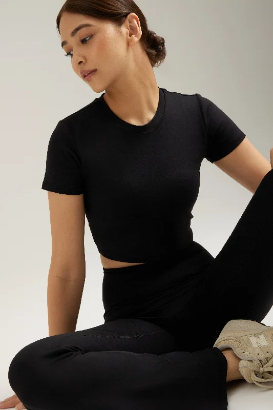 Short Sleeve Crop in Black Sesame Trendy Women's Oversized
