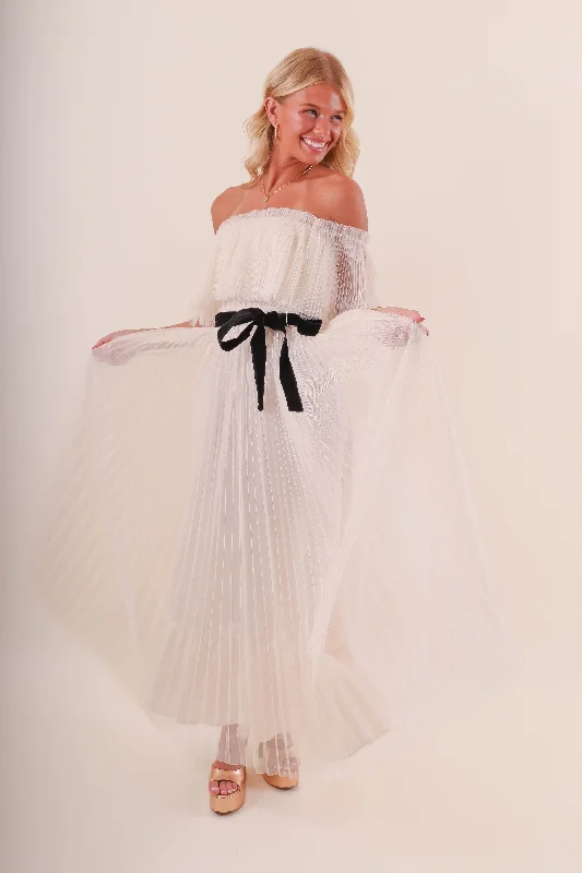 Say You'll Remember Me Maxi Dress garde