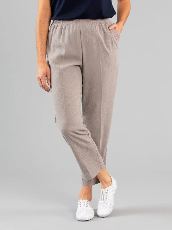 BLACK PEPPER CRINKLE PANT Bold Women's Statement