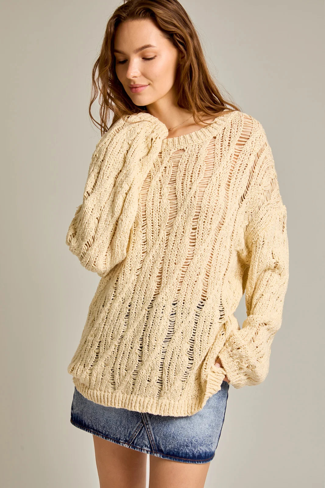 Long Sleeve Round Neckline Relax Crochet Sweater