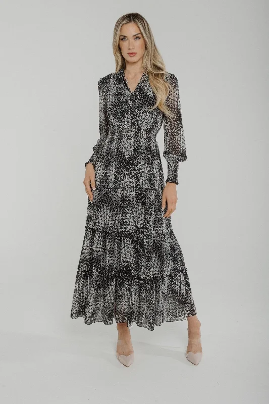 Lydia Tiered Midi Dress In Black Print