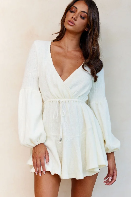 Annalise Long Sleeve Drawstring Knit Dress White Cool Women's Skate