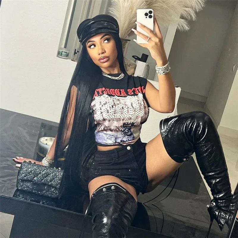 Boss Black Cropped Graphic T-shirt Vintage Women's 1970S 