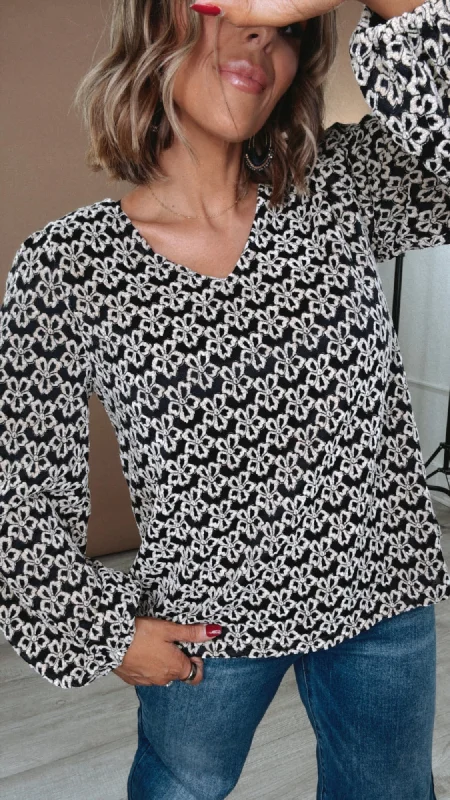 Daisy Lace Floral Printed Blouse, Black Gym