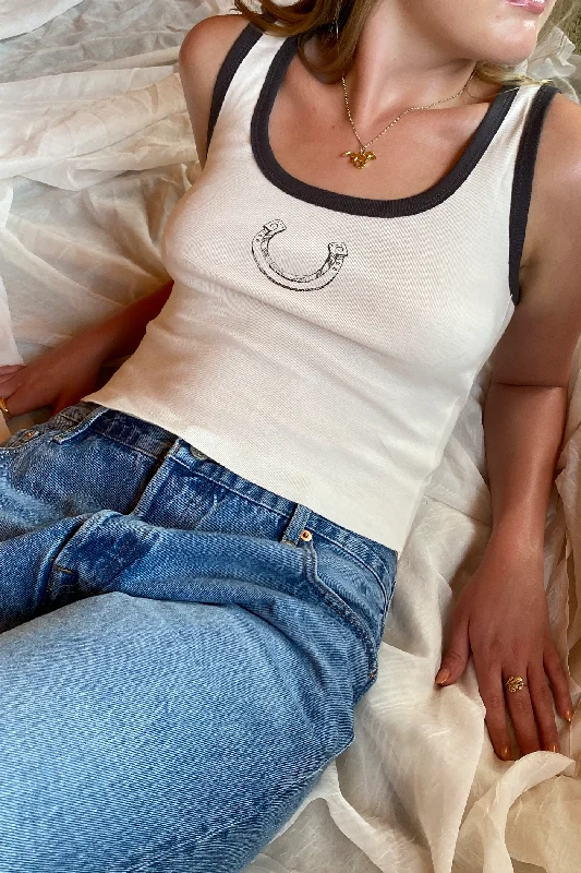 Horseshoe Graphic Ringer Tank Top Laid - back Women's Style