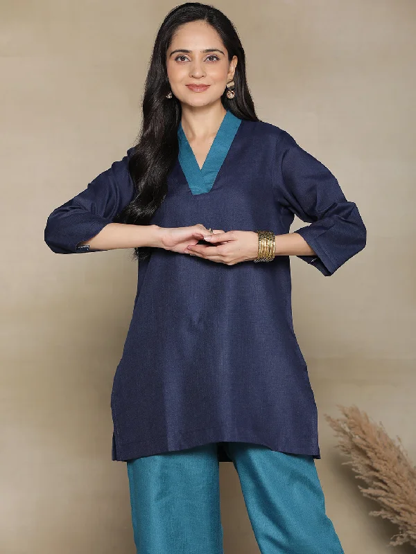 Navy CottonSlub V-NeckTop Laid - back Women's Style